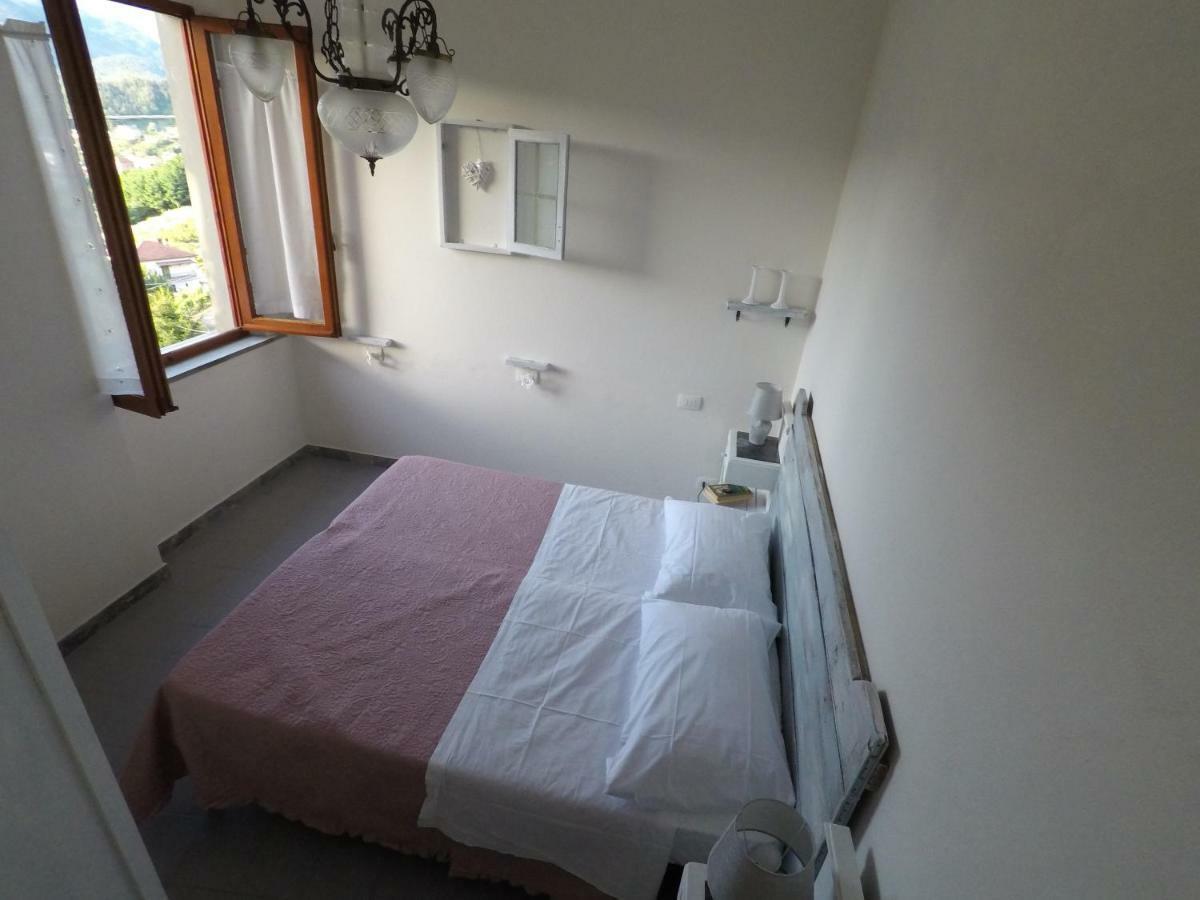Casa Della Nonna Filo Villa Beverino Exteriör bild